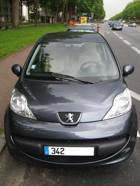 http://www.forum-peugeot.com/Forum/mesimages/15791/IMG_0047_sans plaque.JPG